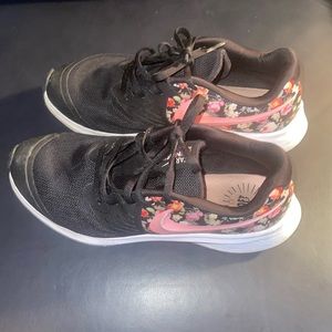 Nike Pink and Black Sneakers 5Y